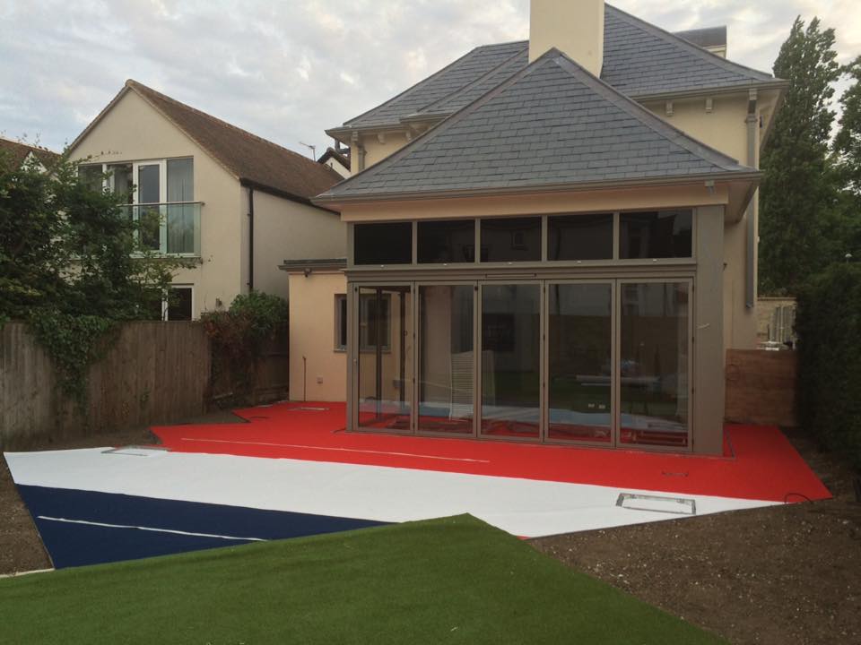 PARTY CARPET
